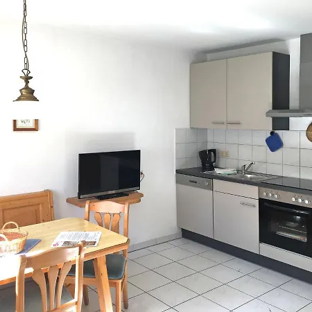 Charming With Balcony Appartement *